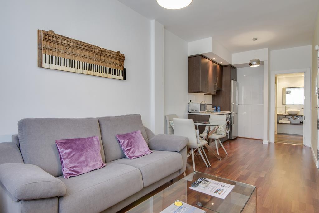 Arts Victoria Malaga Appartement Buitenkant foto